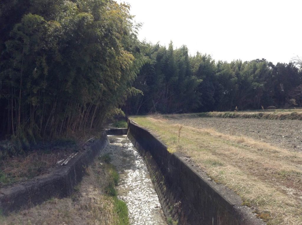 御所市多田百百川